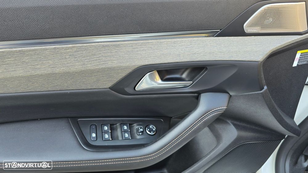 Peugeot 508 Plug-In Hybrid 225 e-EAT8 GT Pack - 9