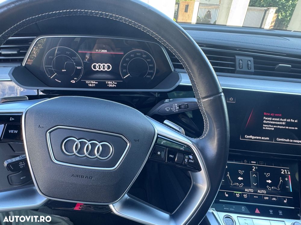 Audi e-tron - 22