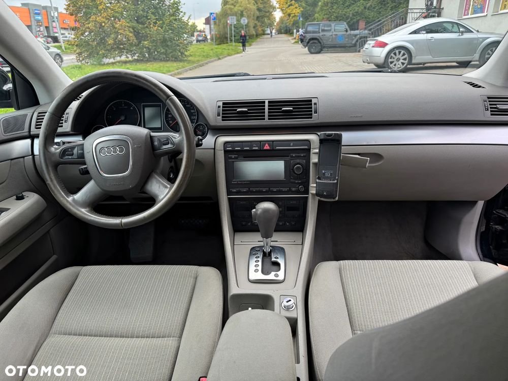Audi A4 Avant 2.0 TDI Multitronic - 11