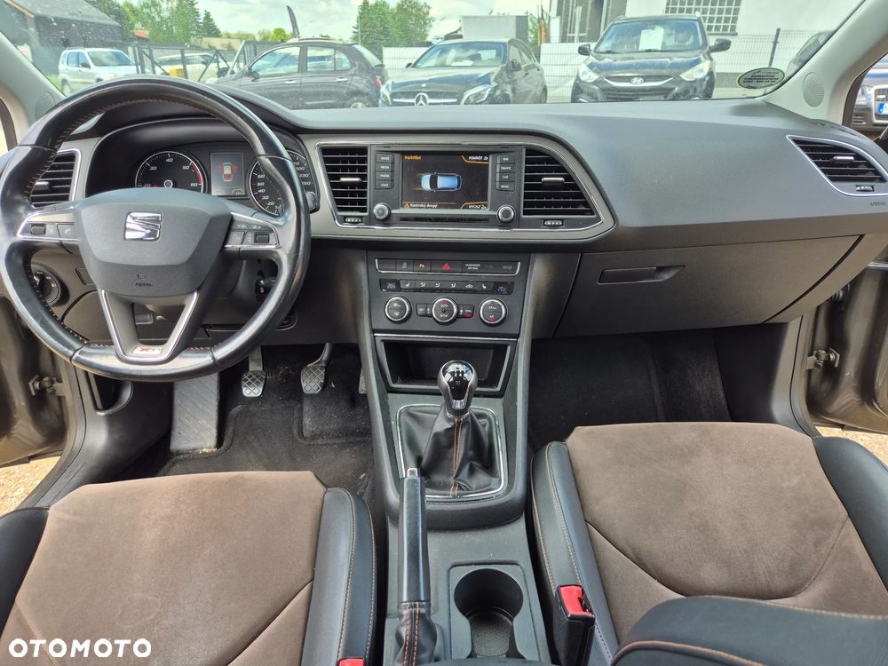 Seat Leon Sportstourer 2.0 TDI Start&Stop 4Drive X-Perience - 9