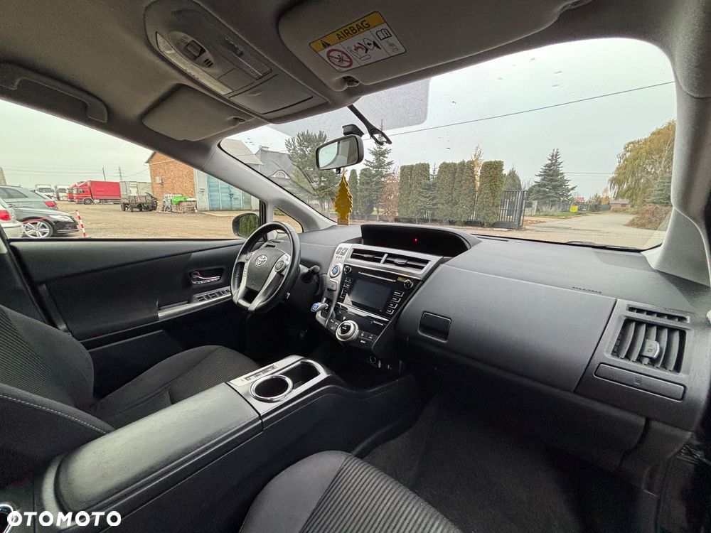 Toyota Prius+ (Hybrid) Comfort - 11