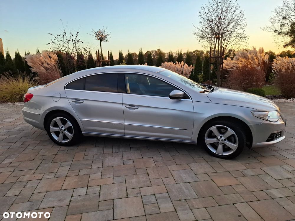 Volkswagen Passat CC 2.0 TSI DSG Exclusive - 23
