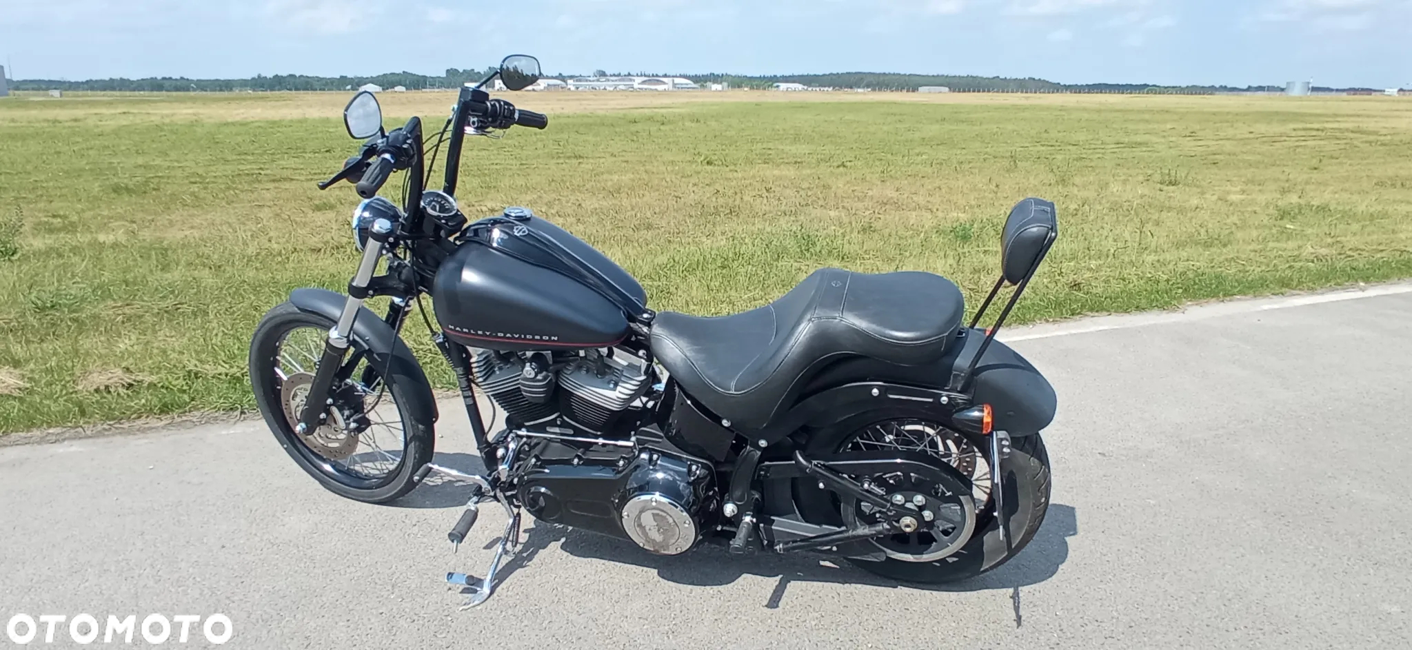 Harley-Davidson Softail Blackline - 7