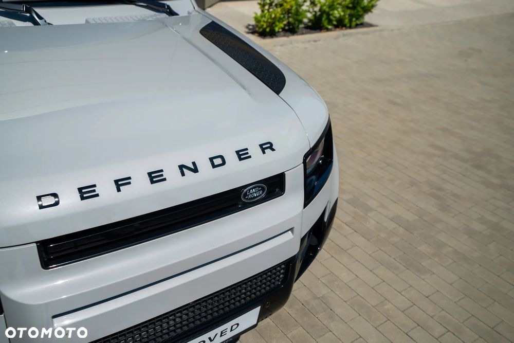 Land Rover Defender 5.0 P425 X-Dynamic HSE - 7