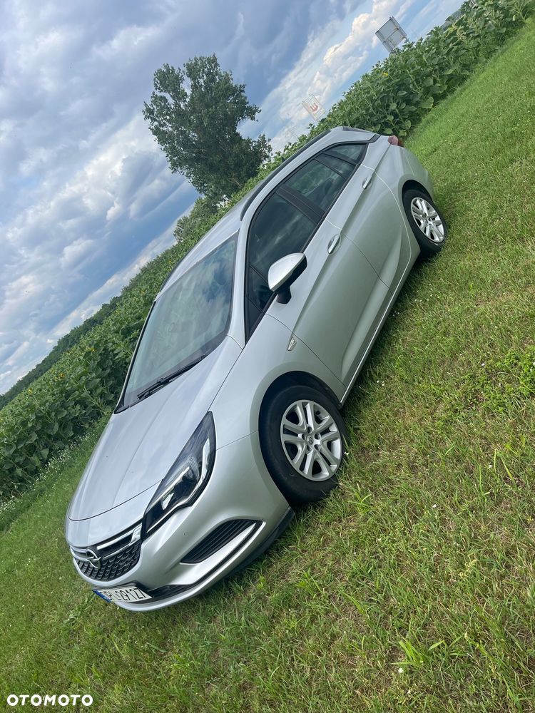 Opel Astra - 2