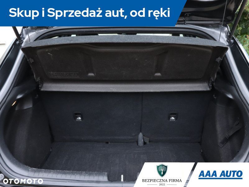 Hyundai i20 - 15