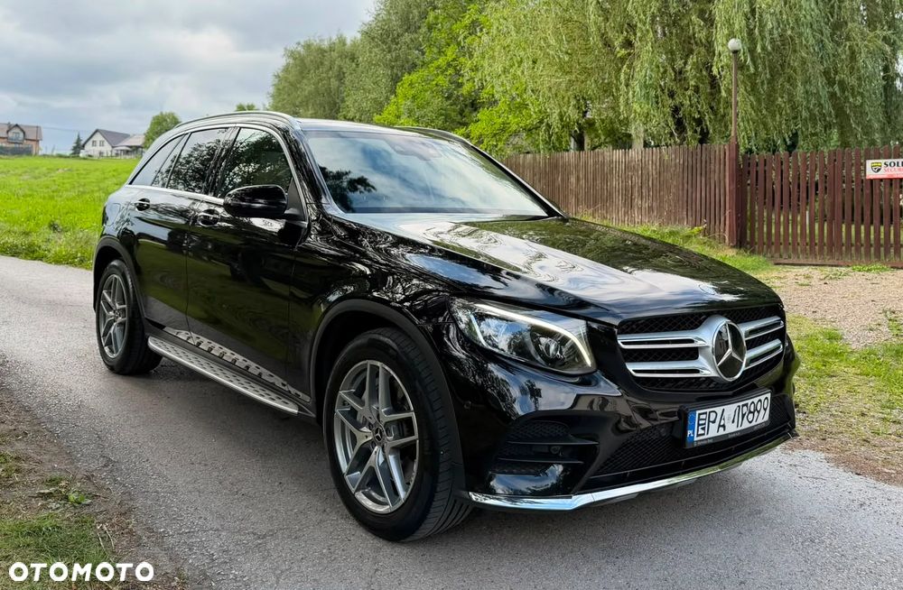 Mercedes-Benz GLC 250 4Matic 9G-TRONIC AMG Line - 4