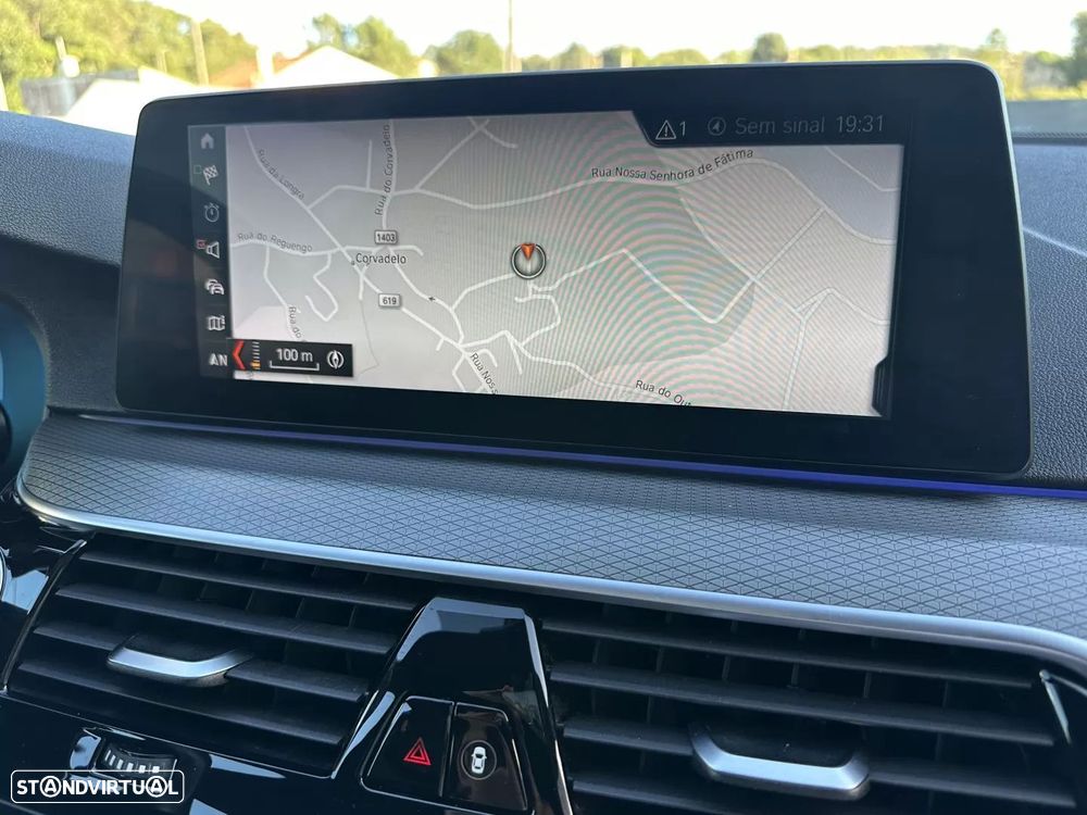 BMW M550d xDrive Auto - 34