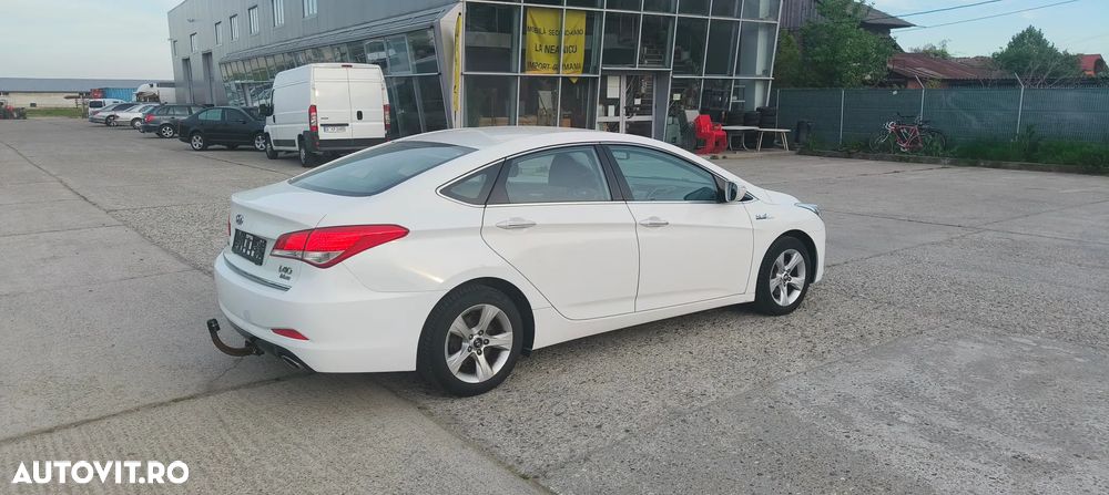 Hyundai i40 i40cw 1.7 CRDi blue Style - 14