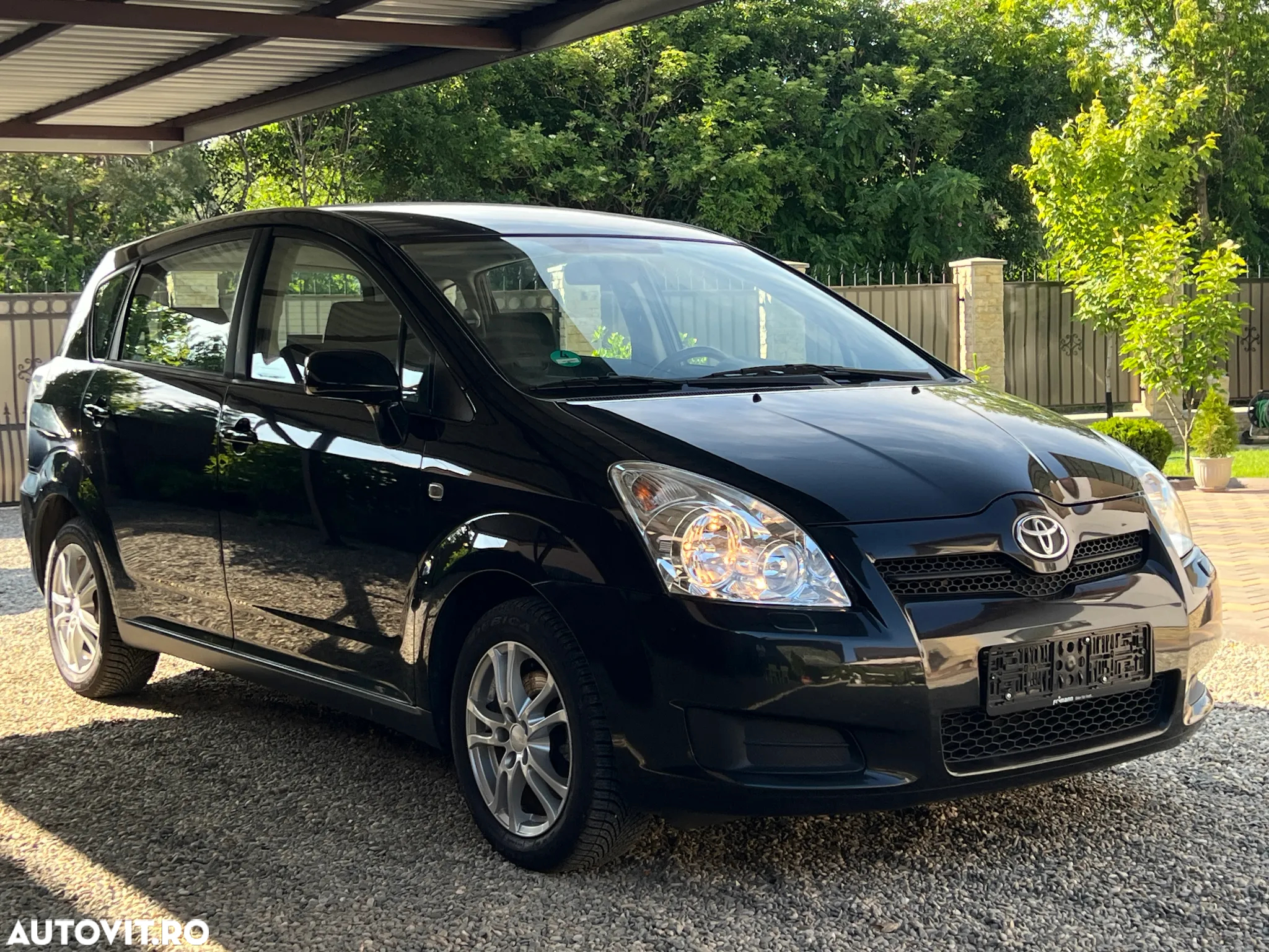 Toyota Corolla Verso 1.6 Luna - 2