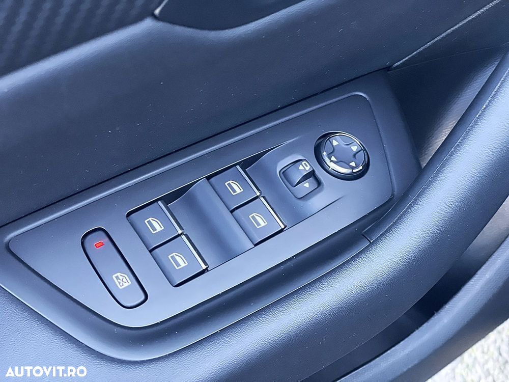 Peugeot 508 ver-plug--in-hybrid-225-e--eat8-gt-pack - 14