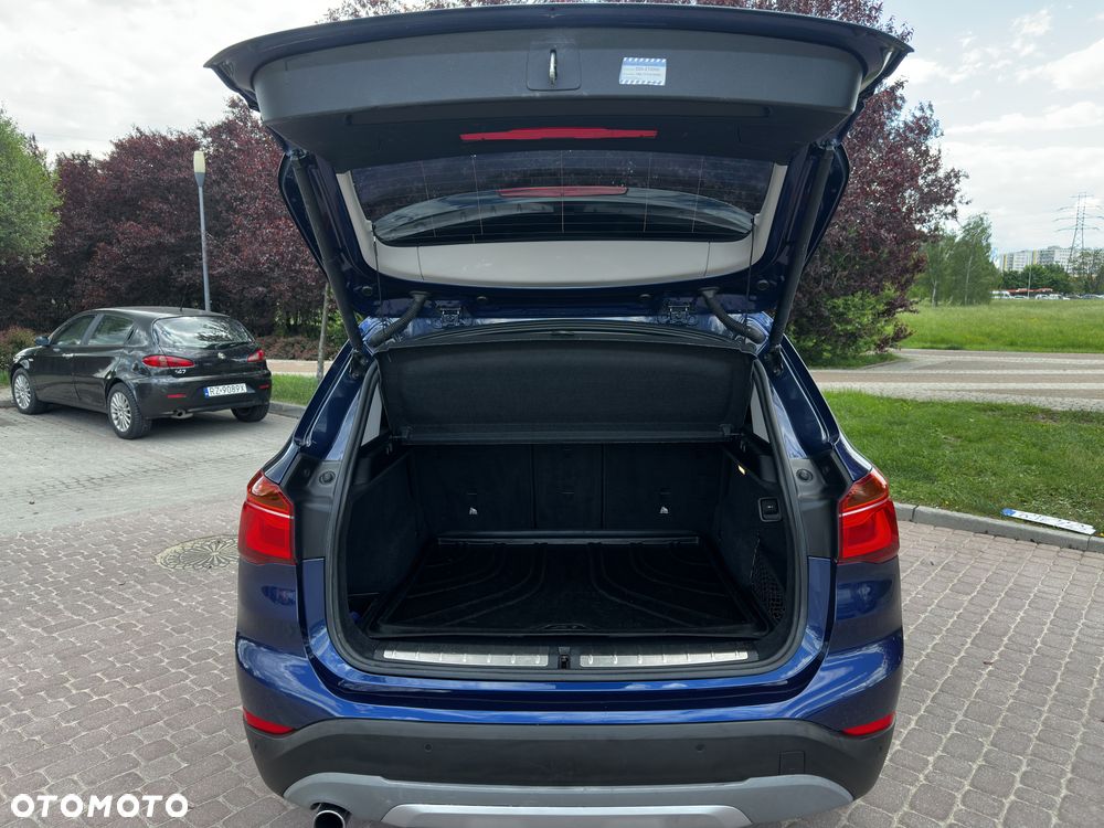 BMW X1 xDrive18d - 18