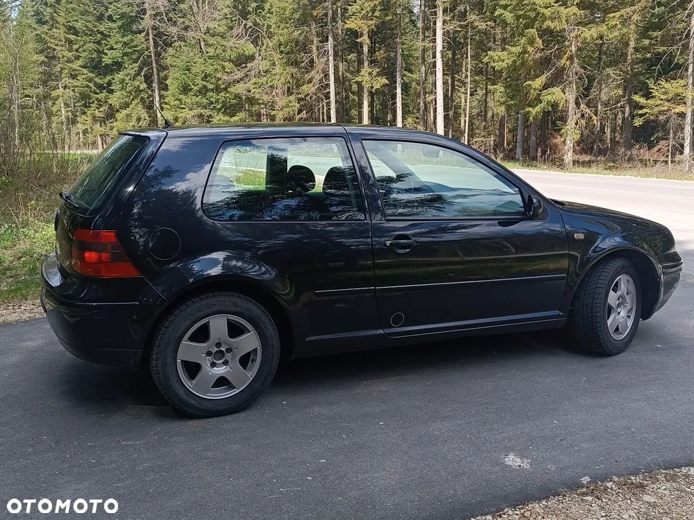 Volkswagen Golf 1.6 - 3