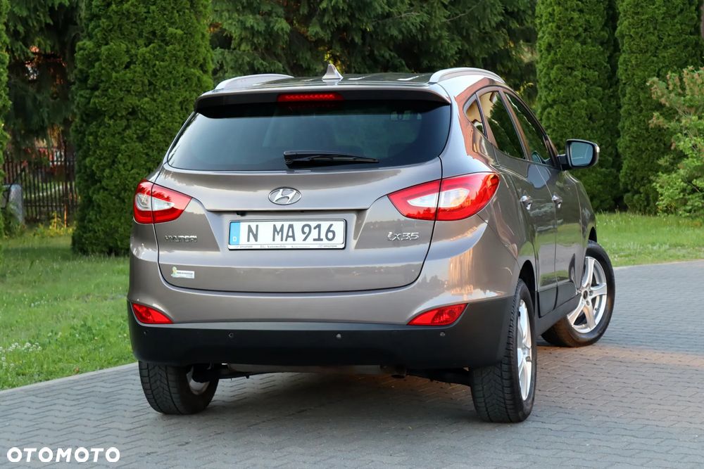 Hyundai ix35 1.6 2WD Fifa World Cup Edition - 18