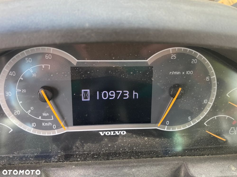 Volvo L220H 2017 ROK, 10900 MTH, SERWISOWANA W VOLVO NIEMCY, SUPER STAN, z NIEMIEC - 10