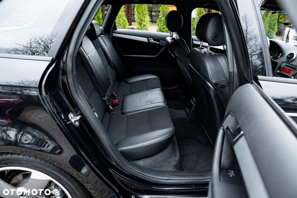 Audi A3 Sportback 2.0 TDI DPF S line Sportpaket - 21