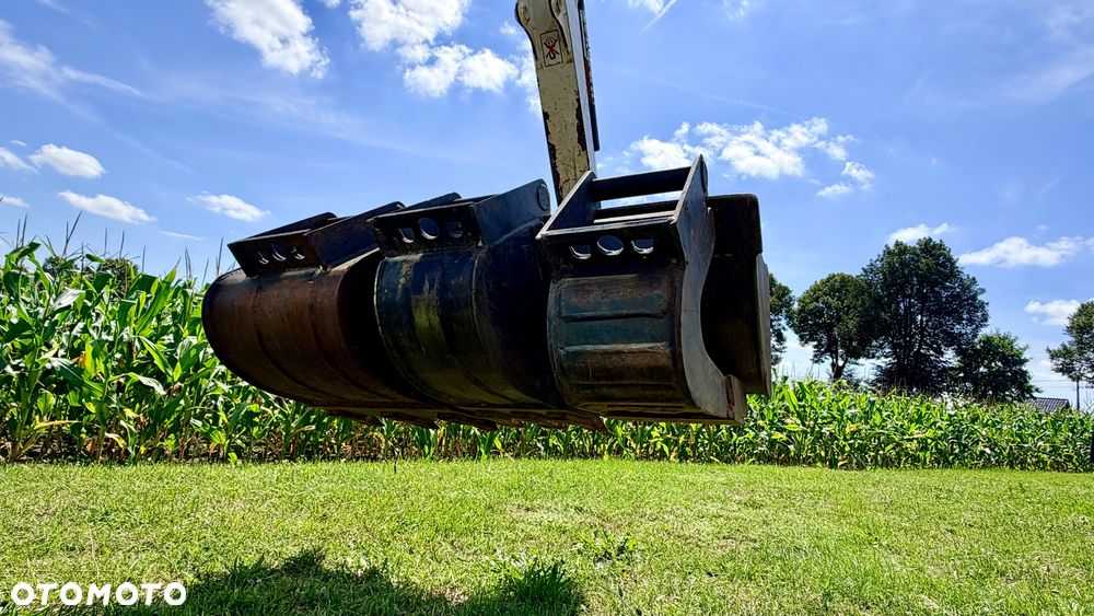 Bobcat E19 - 10