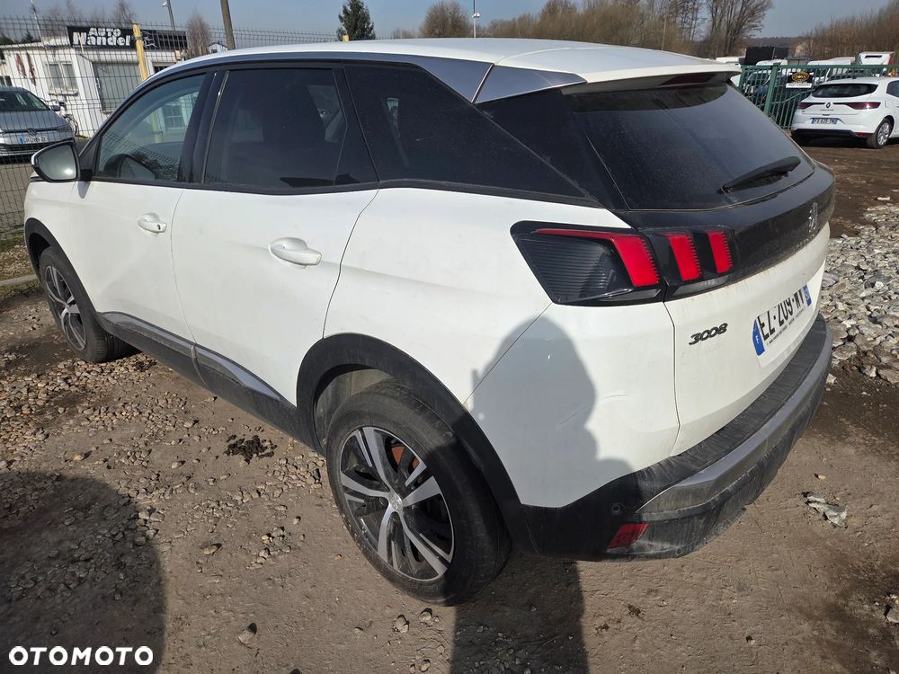 Peugeot 3008 BlueHDi 130 Stop & Start EAT8 Allure - 3