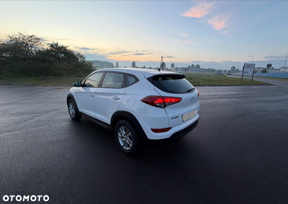 Hyundai Tucson - 8