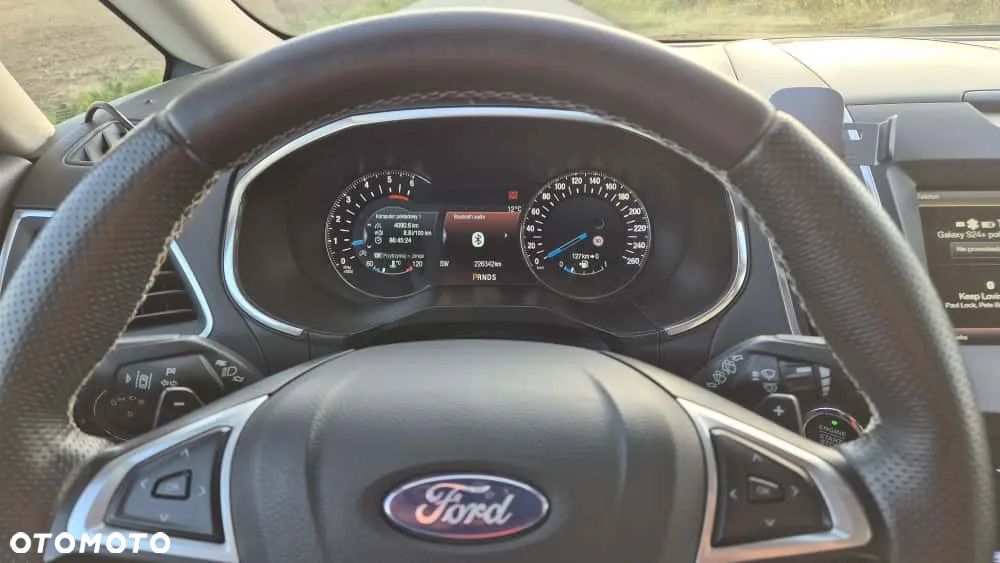 Ford S-Max ver-2-0-tdci-4wd-titanium-powershift - 17