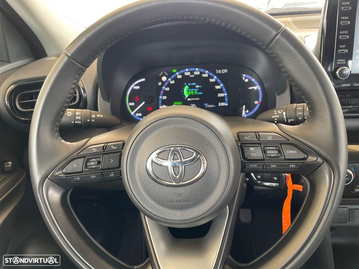 Toyota Yaris Cross - 13
