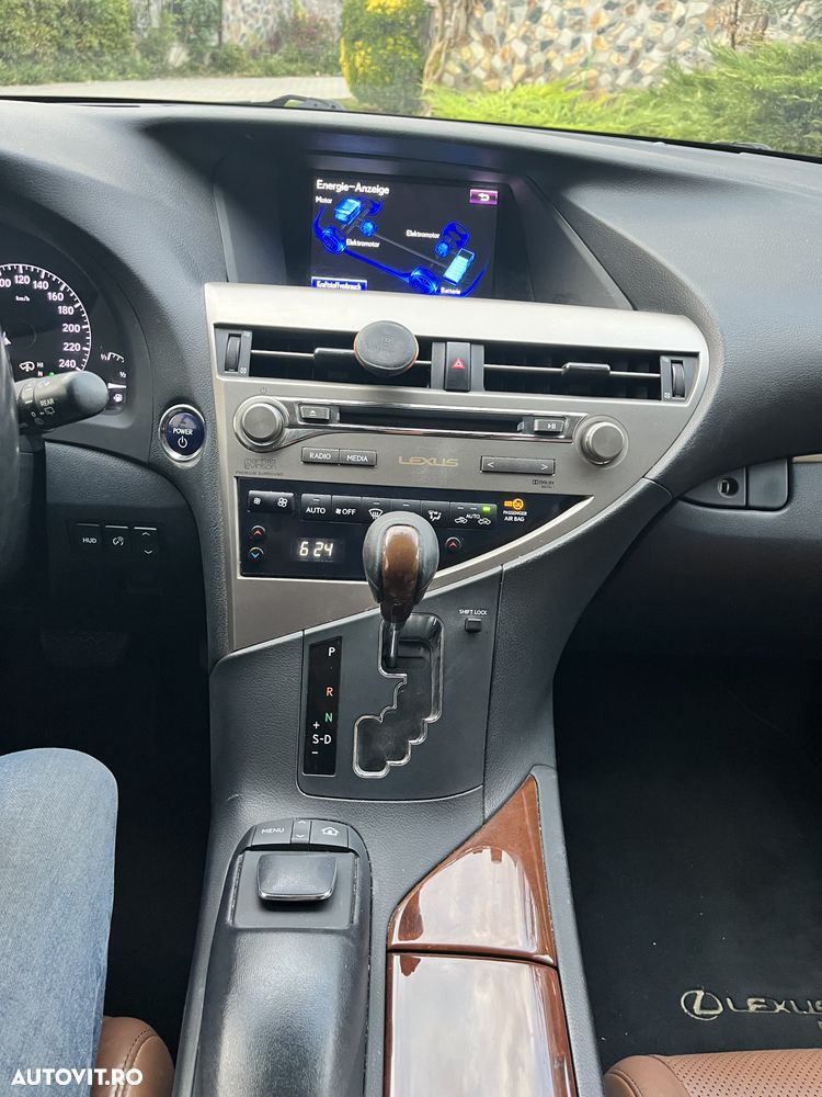 Lexus Seria RX - 11