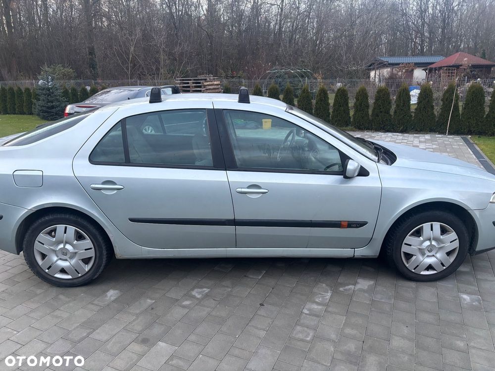 Renault Laguna 1.6 Expression - 12