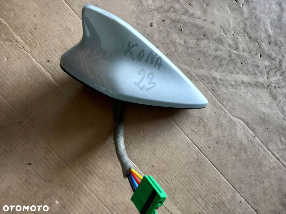 HYUNDAI KONA 2023- ANTENA DACHOWA REKIN - 1