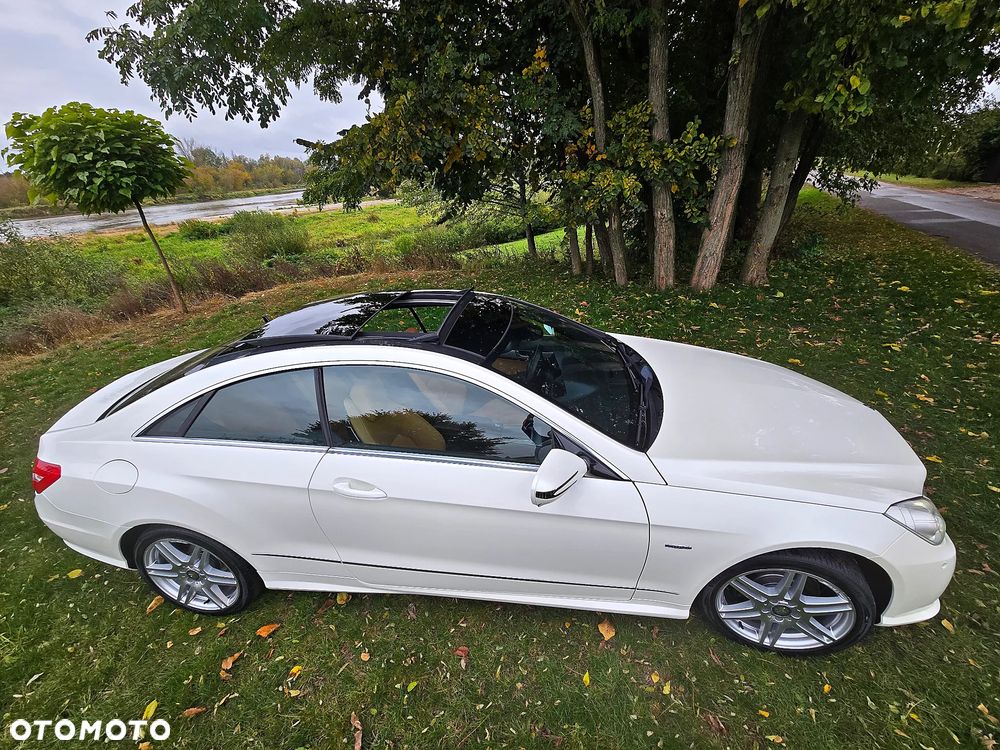 Mercedes-Benz Klasa E 250 Coupe BlueEFFICIENCY 7G-TRONIC Avantgarde - 10