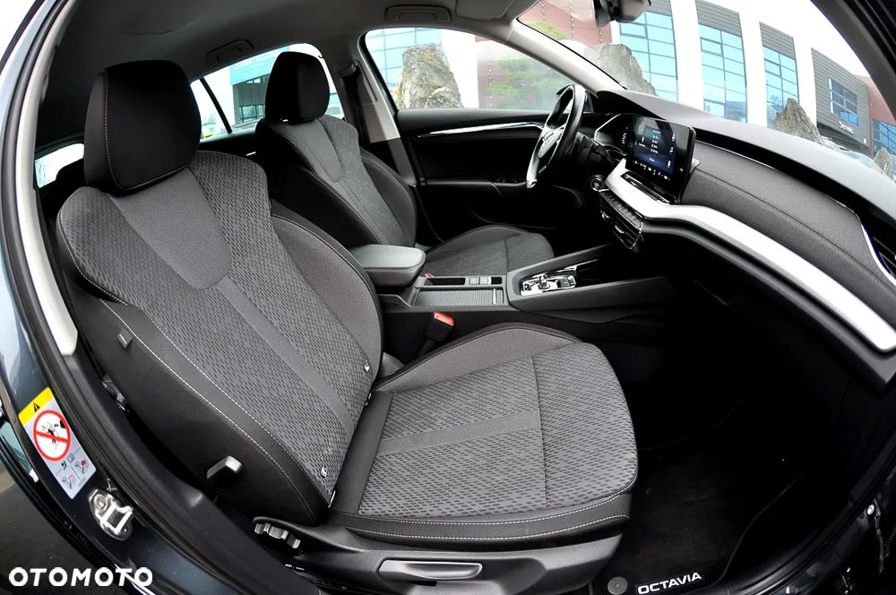 Skoda Octavia 2.0 TDI Style DSG - 18