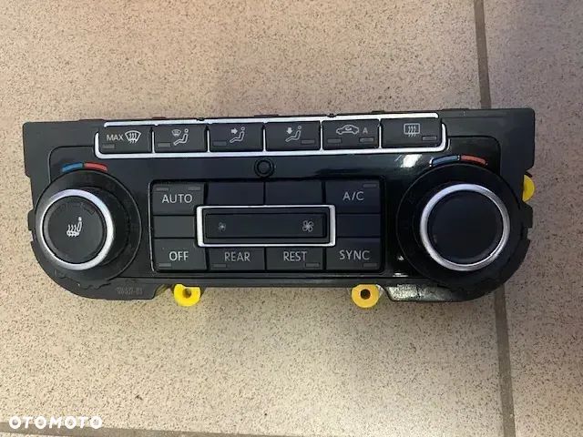 PANEL KLIMATYZACJI VOLKSWAGEN VW T5 LIFT 7E5907040AE - 1