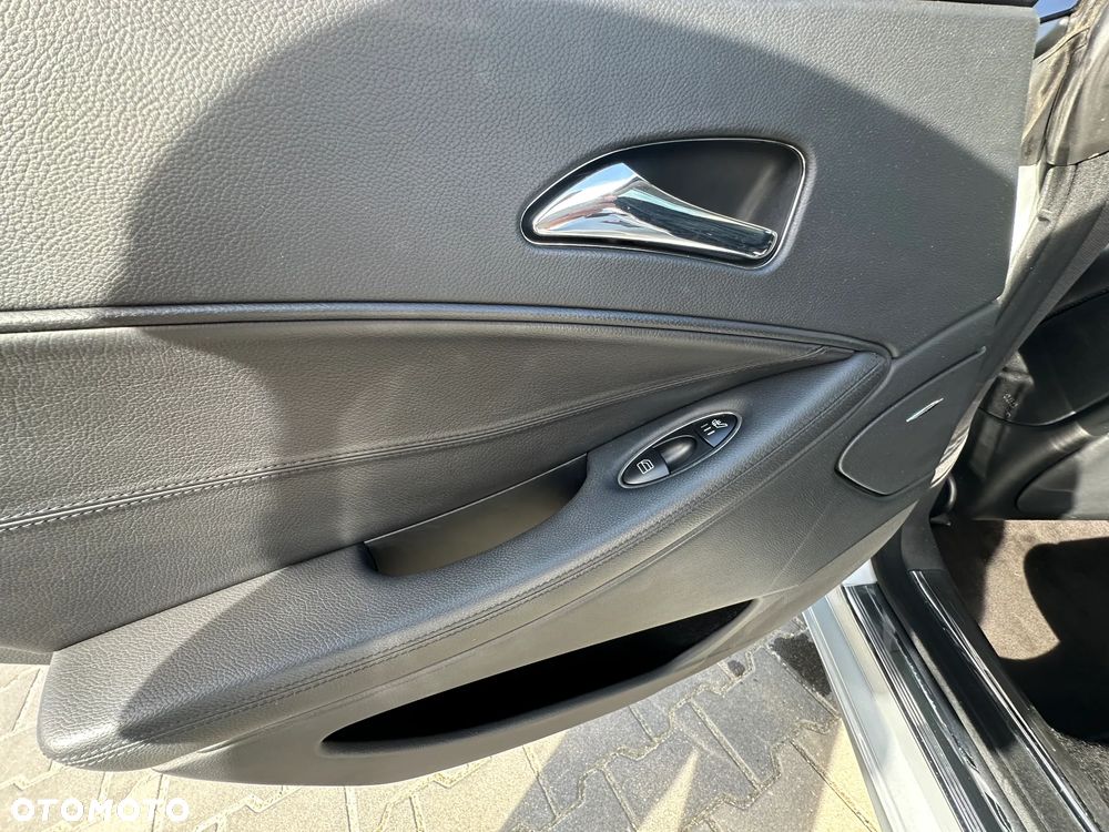 Mercedes-Benz CLS 350 - 28