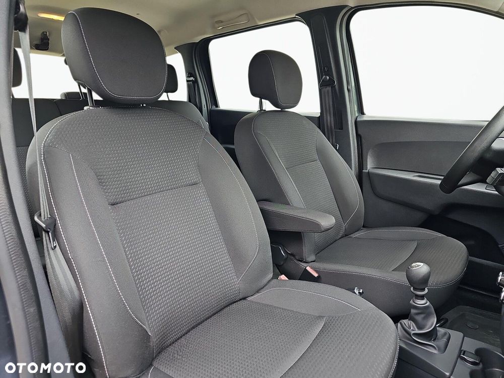 Dacia Lodgy 1.5 Blue dCi Laureate S&S EU6d - 14