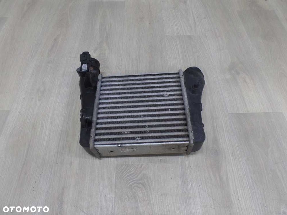 AUDI A4 B7 TFSI CHLODNICA INTERCOOLER 8E0145805AA LEWY 04-07 - 1