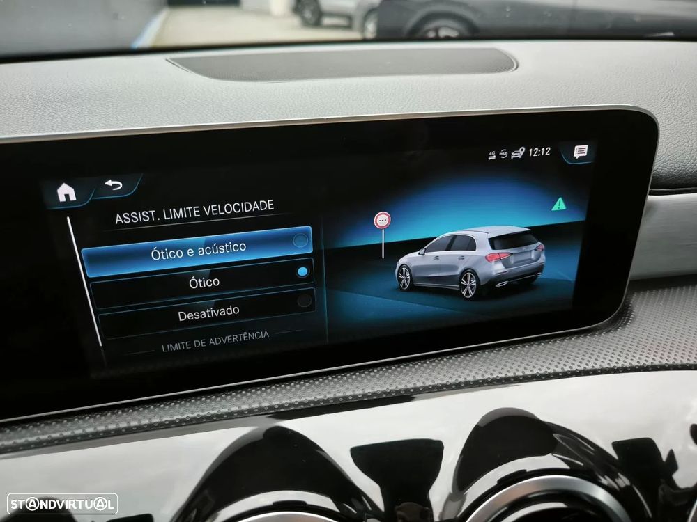 Mercedes-Benz A 180 d AMG Line - 43