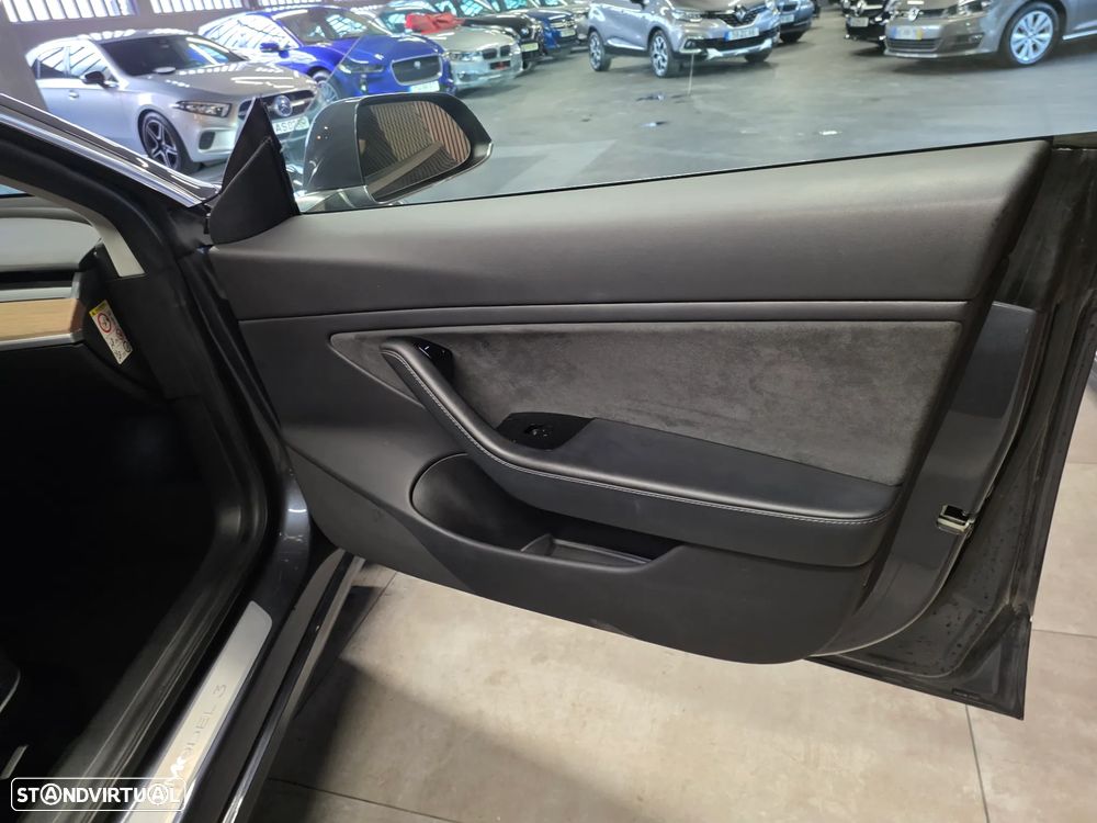 Tesla Model 3 AWD Dual Motor - 22