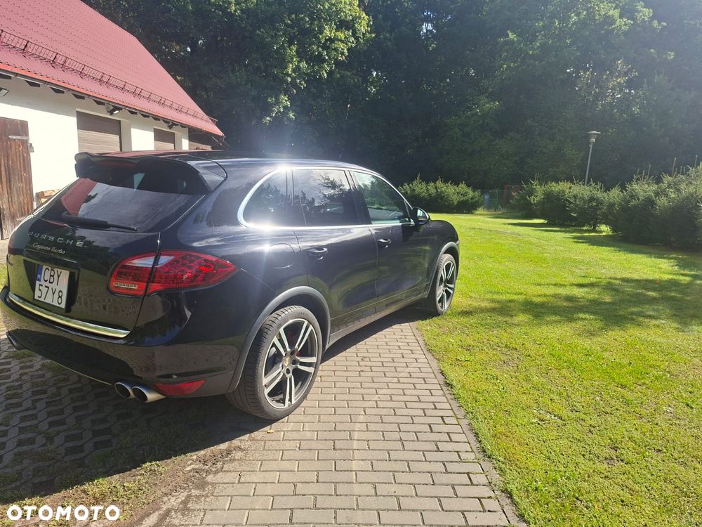Porsche Cayenne - 6