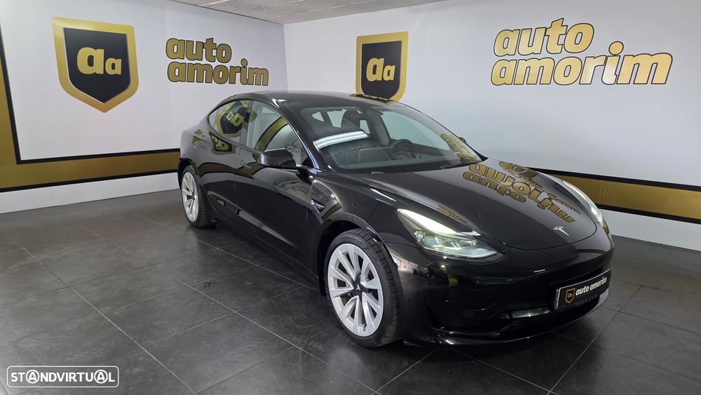 Tesla Model 3 Standard Range Plus RWD - 1