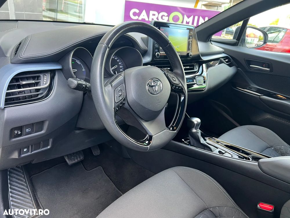Toyota C-HR 2.0 Hybrid Business-Edition - 18