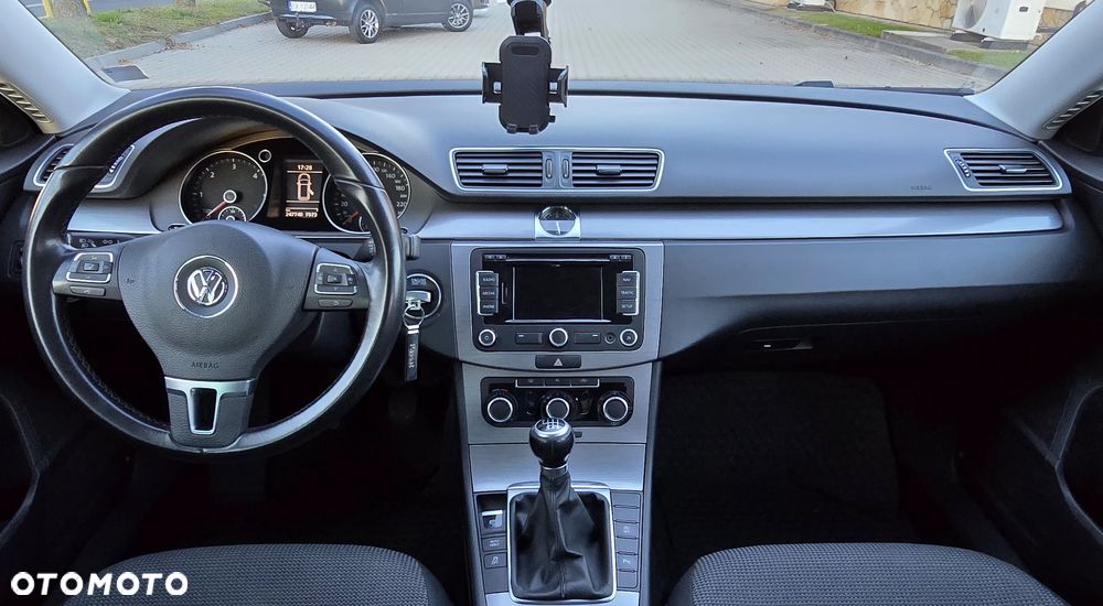 Volkswagen Passat 2.0 TDI 4Mot Comfortline - 13