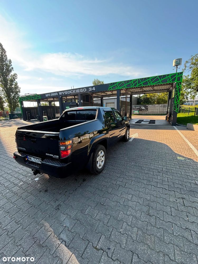 Honda Ridgeline 3.5 RTX - 2