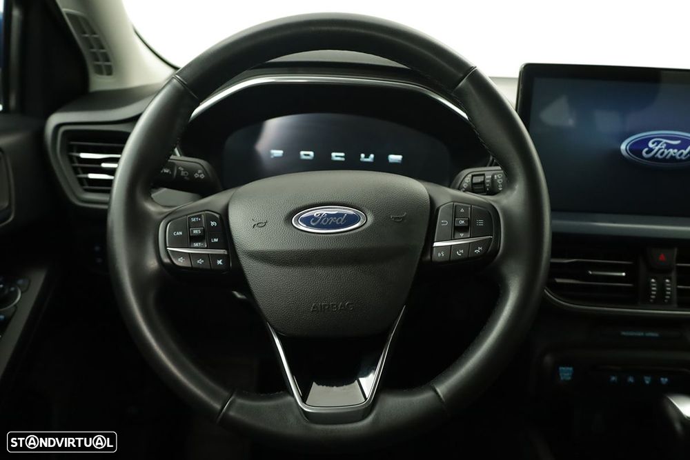 Ford Focus SW - 14