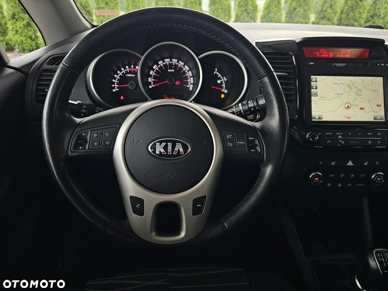 Kia Venga - 17