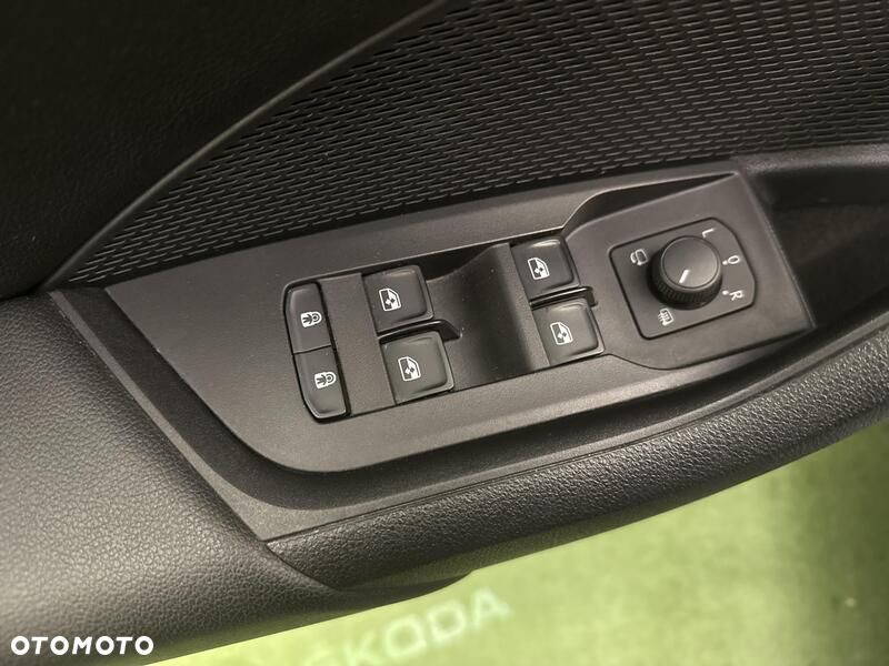 Skoda Octavia 2.0 TDI Style DSG - 12