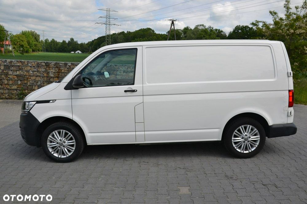 Volkswagen Transporter - 4