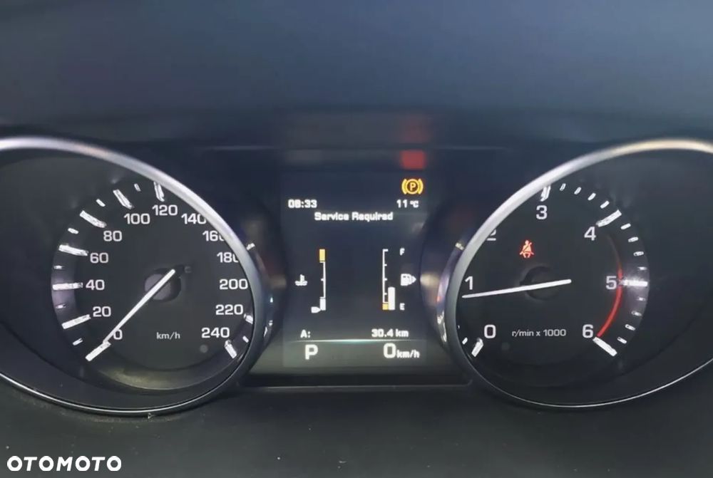 Land Rover Discovery 2.0 TD4 HSE - 7