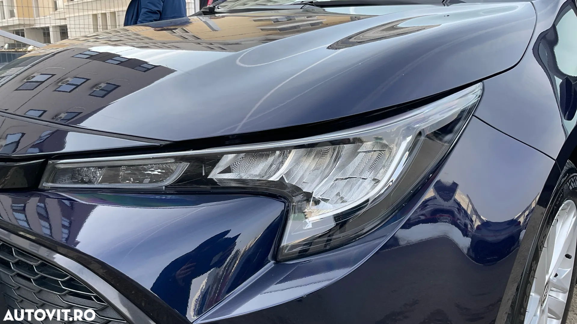 Toyota Corolla 1.8 HSD TS Dynamic - 35