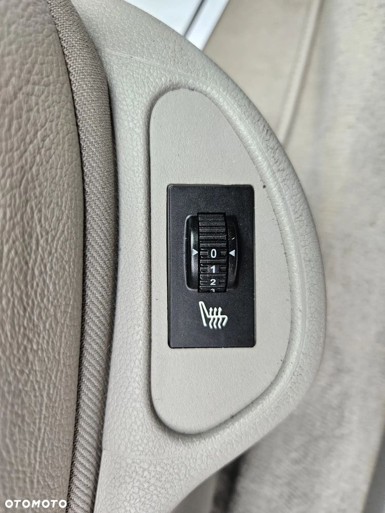 Peugeot 308 CC HDi FAP 165 Automatik Allure - 19