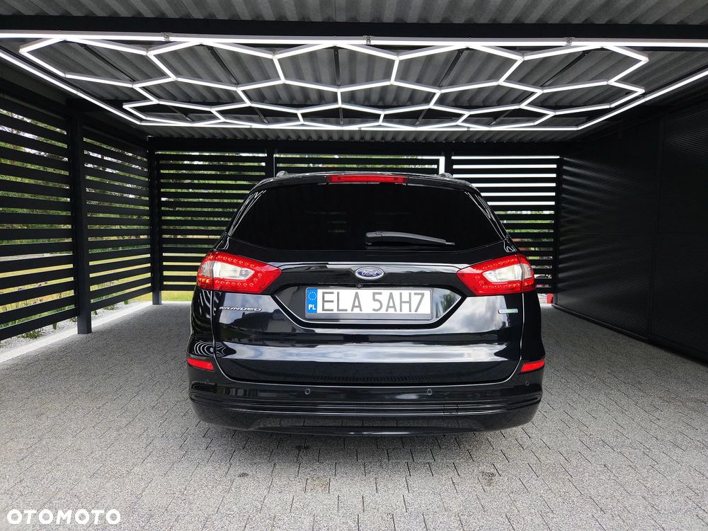 Ford Mondeo - 12