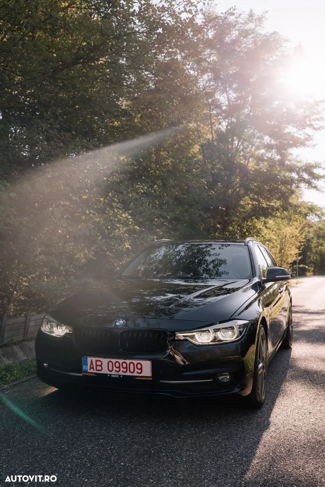 BMW Seria 3 318d Touring Aut. Sport Line - 38